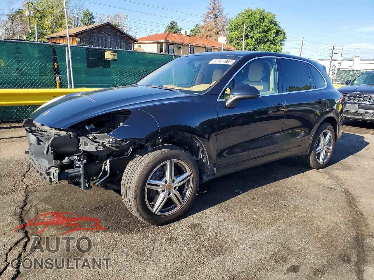 PORSCHE CAYENNE 2016 - WP1AA2A21GKA12166