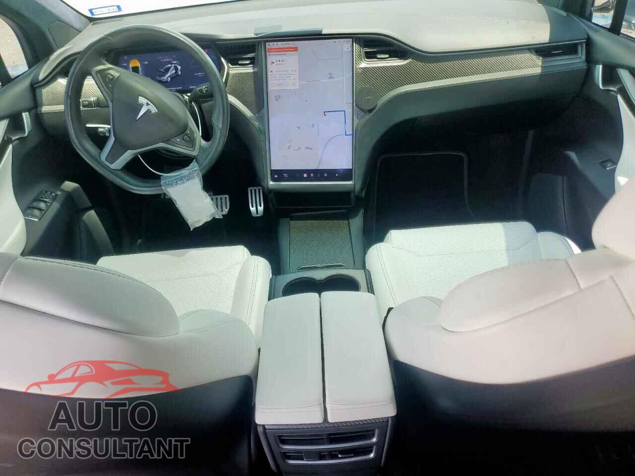 TESLA MODEL X 2018 - 5YJXCBE43JF126966