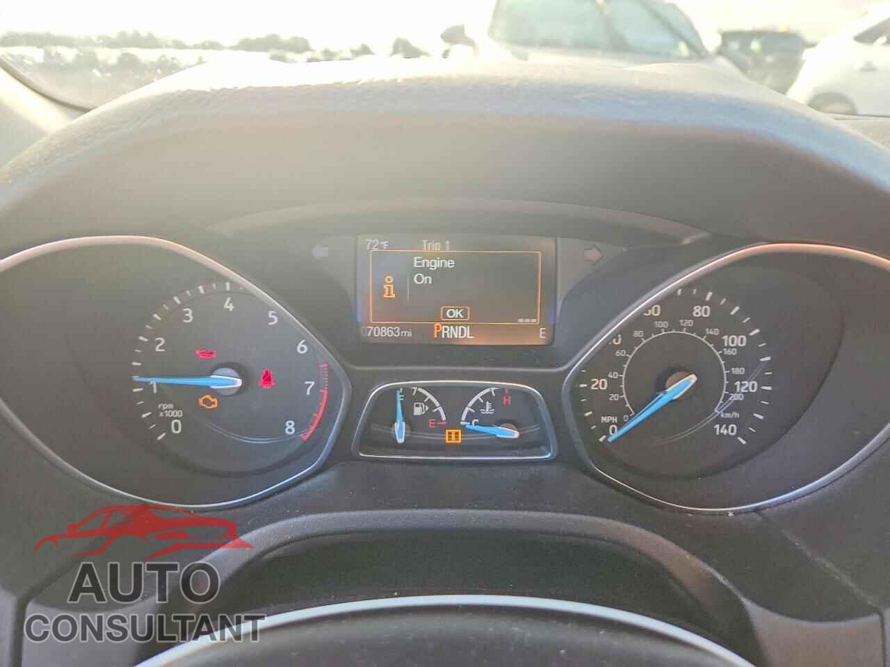 FORD FOCUS 2017 - 1FADP3F22HL280334