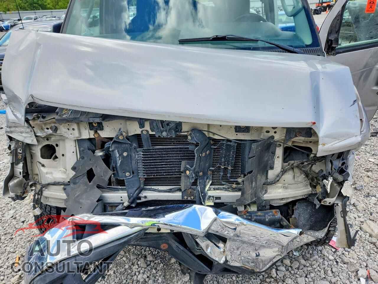 FORD ECONOLINE 2009 - 1FBNE31L49DA47902