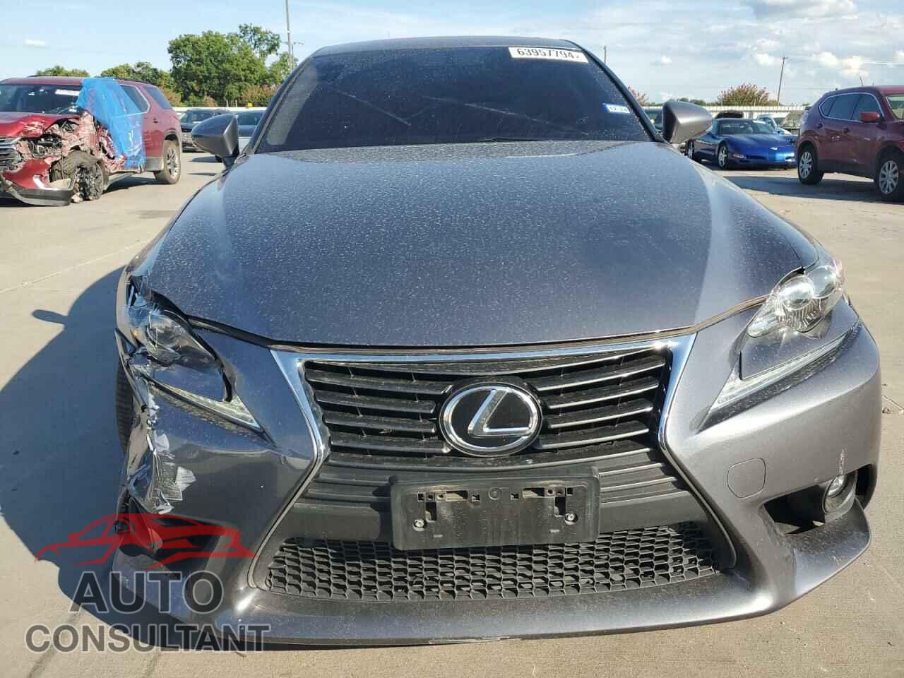 LEXUS IS 2016 - JTHBA1D22G5010161