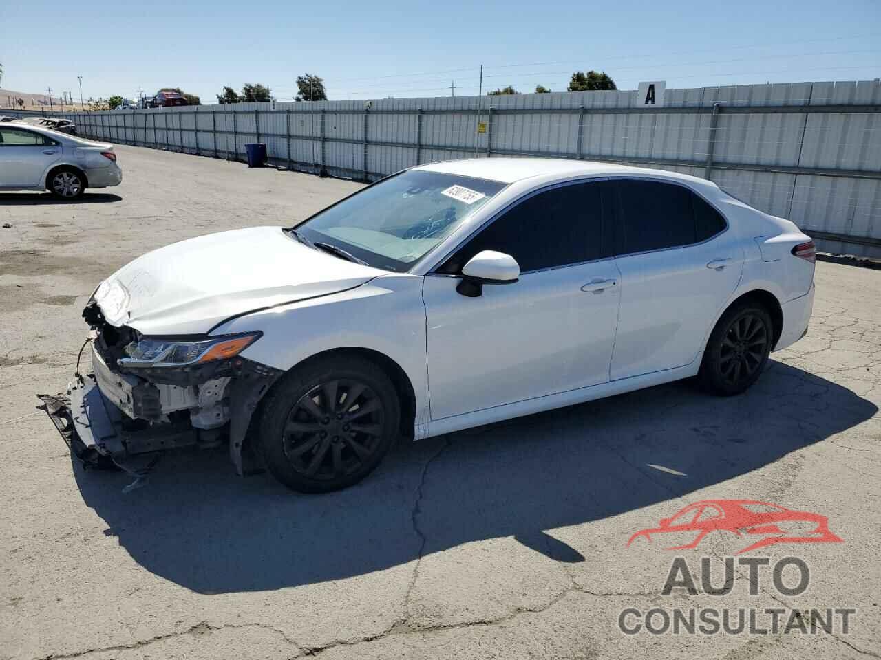 TOYOTA CAMRY 2018 - JTNB11HK3J3049951