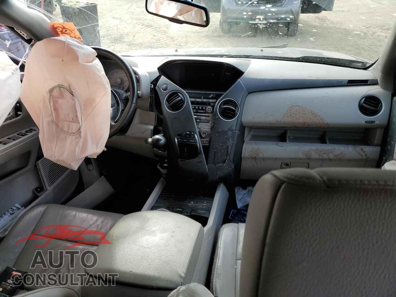 HONDA PILOT 2012 - 5FNYF3H65CB020746