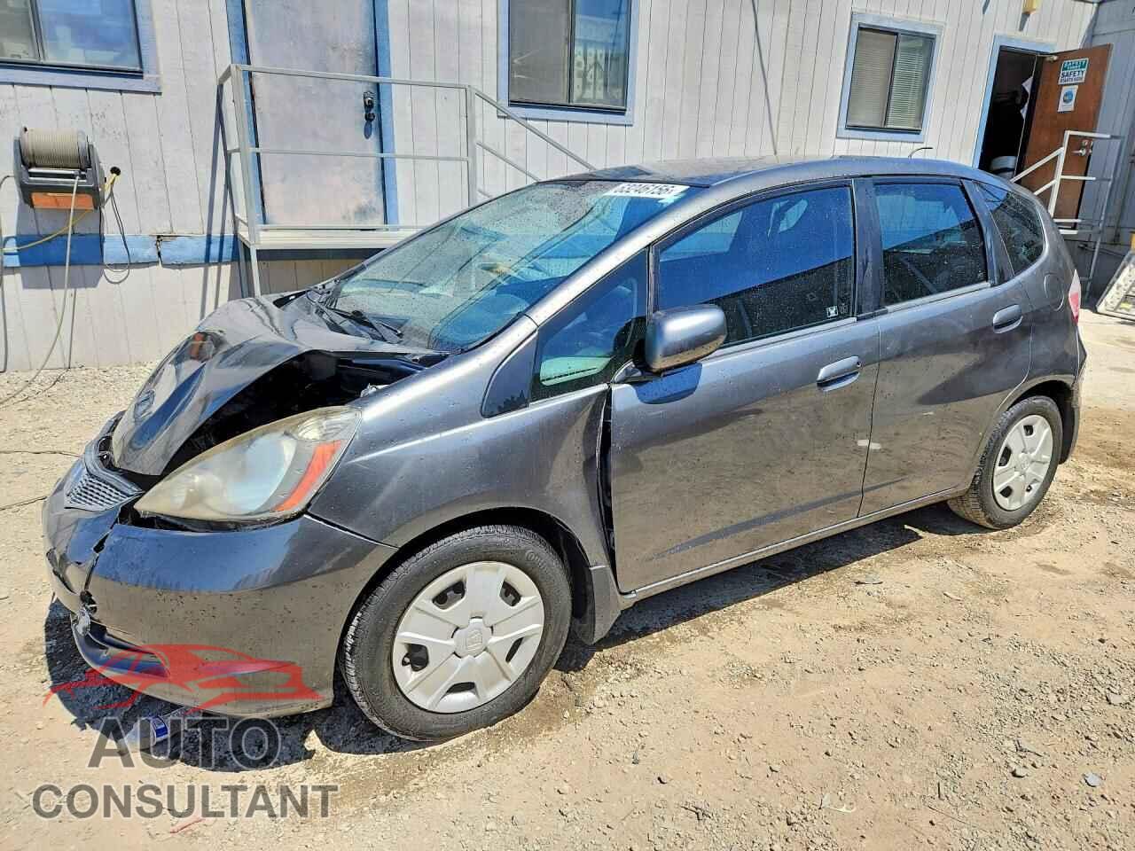 HONDA FIT 2013 - JHMGE8H33DC076828