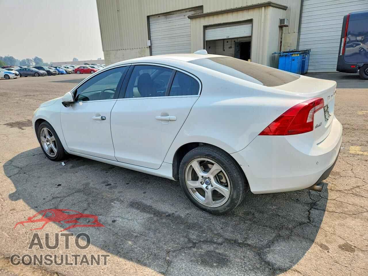 VOLVO S60 2013 - YV1612FH2D2204738