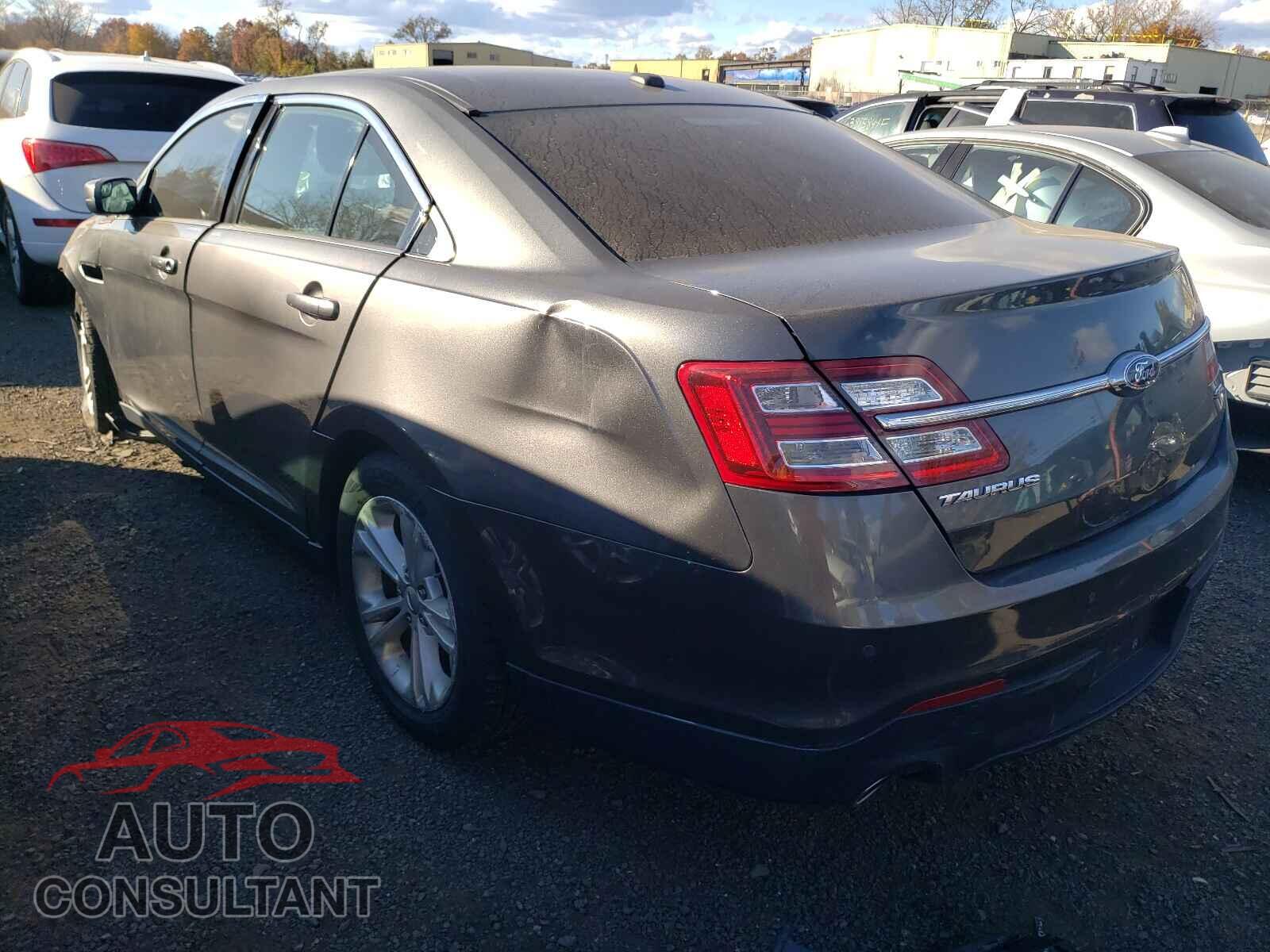 FORD TAURUS 2016 - 1FAHP2E82GG156623