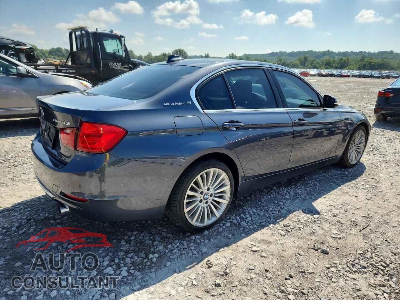 BMW 1 SERIES 2013 - WBA3F9C53DF145217