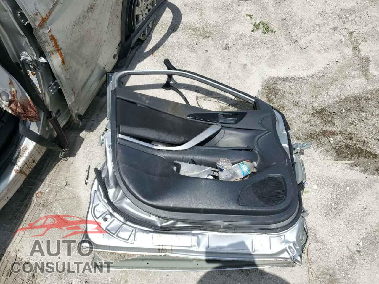 MITSUBISHI ECLIPSE 2019 - JA4AT3AA7KZ029248