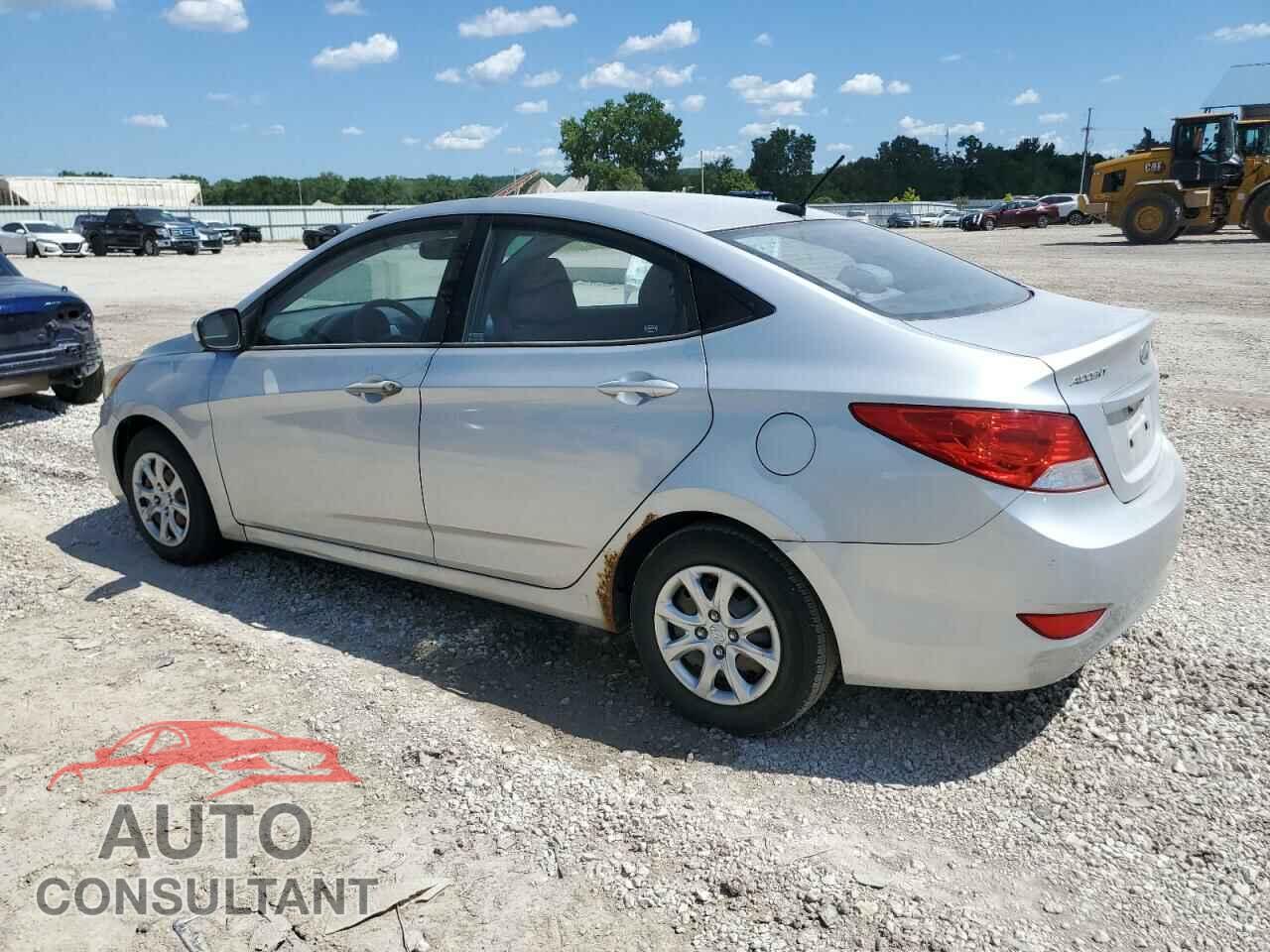 HYUNDAI ACCENT 2013 - KMHCT4AE8DU334678