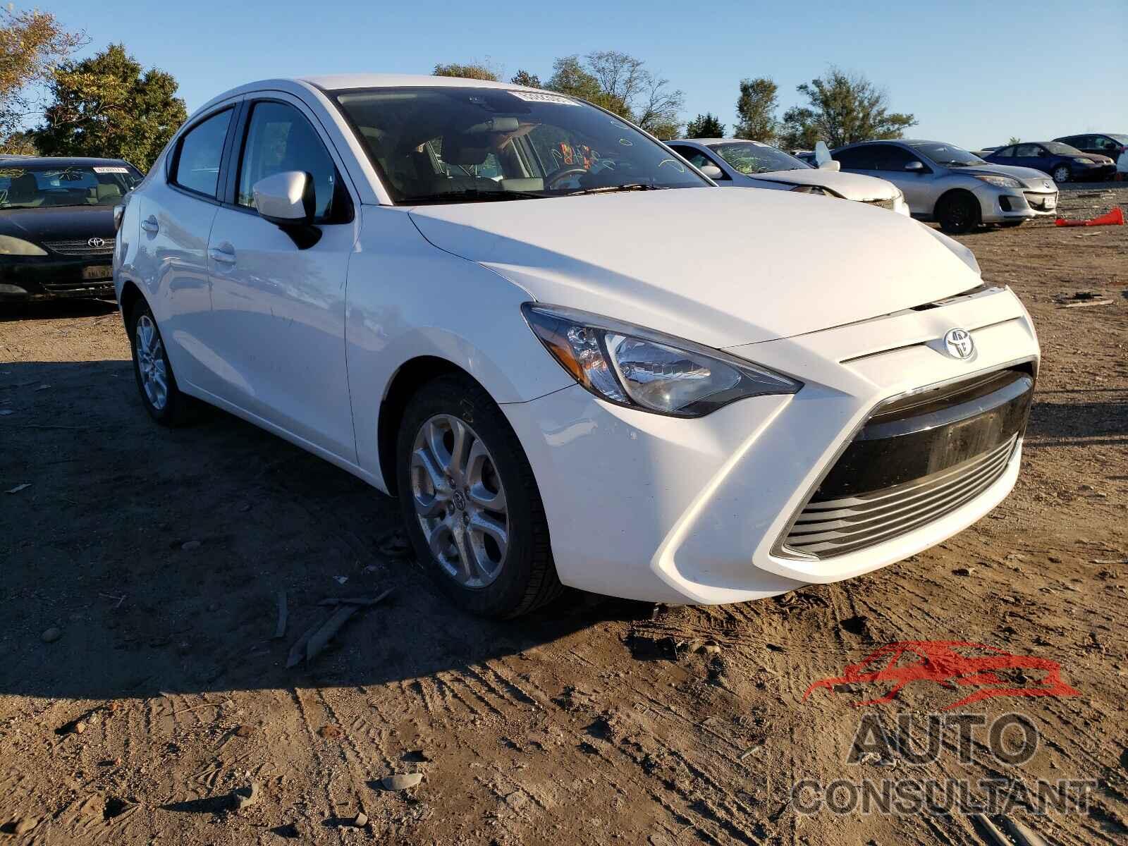 TOYOTA YARIS 2017 - 3MYDLBYVXHY174293