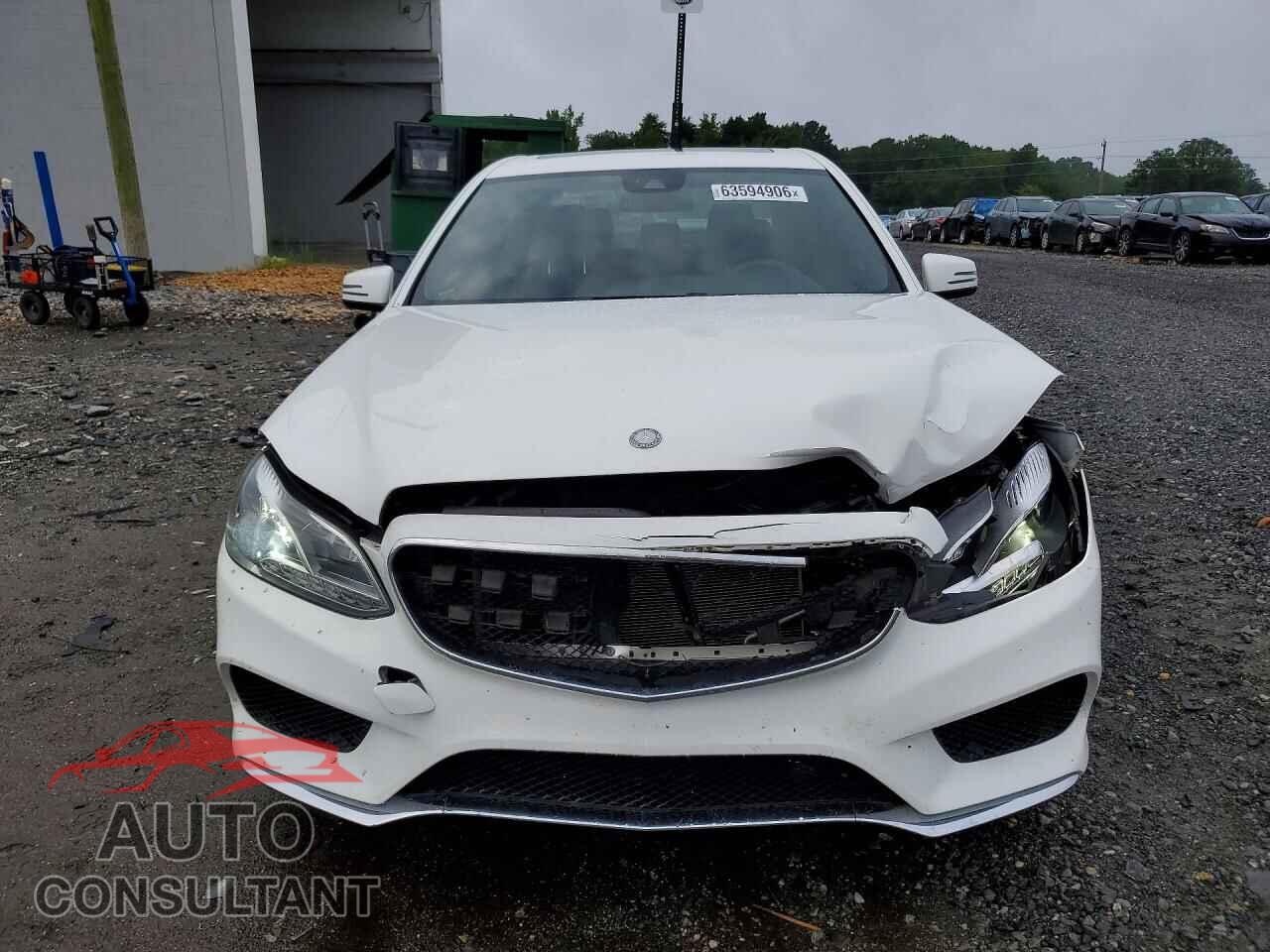 MERCEDES-BENZ E-CLASS 2015 - WDDHF5KB1FB089688