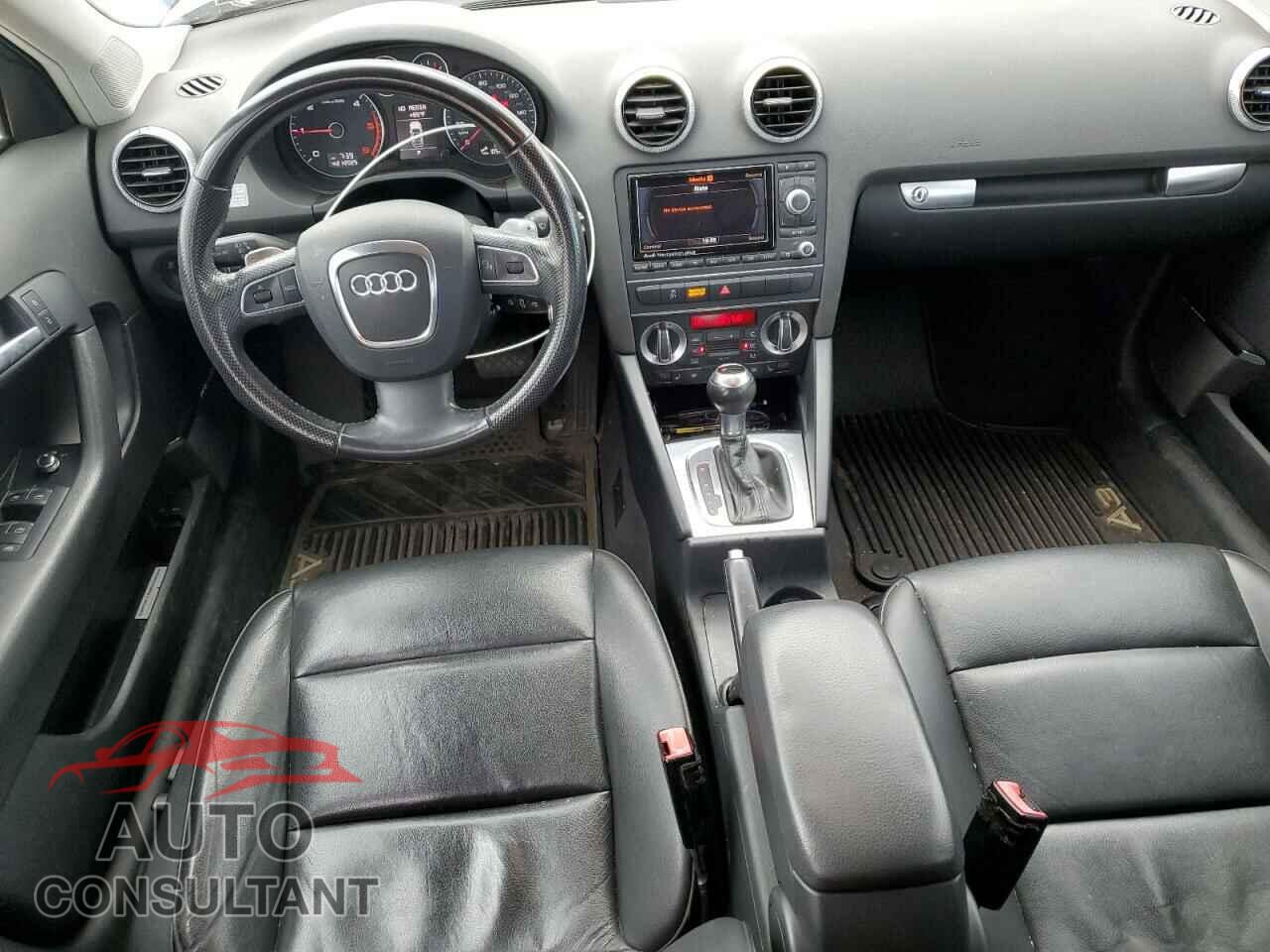 AUDI A3 2012 - WAUKJAFM9CA074017