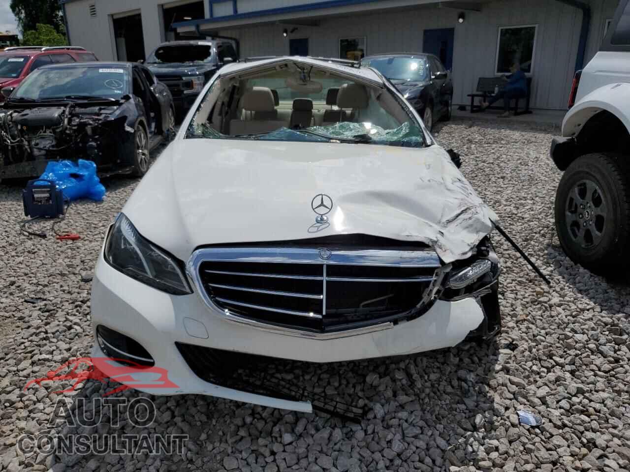 MERCEDES-BENZ E-CLASS 2014 - WDDHF8JB2EB026780