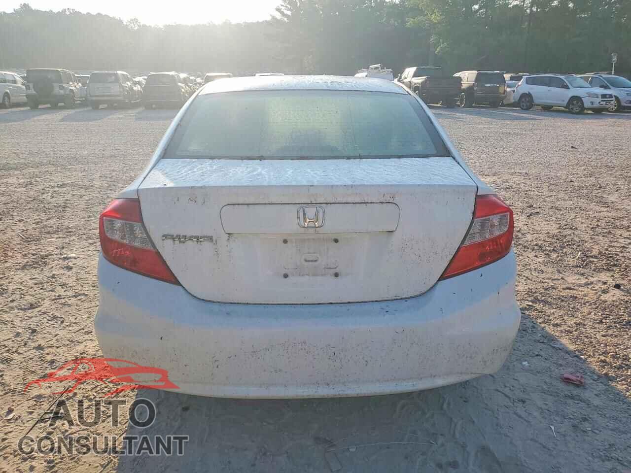 HONDA CIVIC 2012 - 2HGFB2F52CH326547