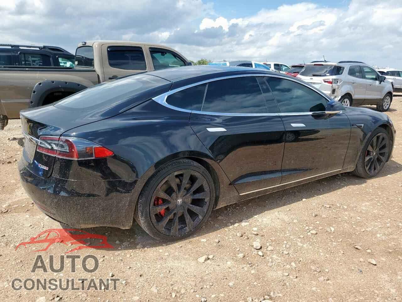 TESLA MODEL S 2018 - 5YJSA1E40JF264667