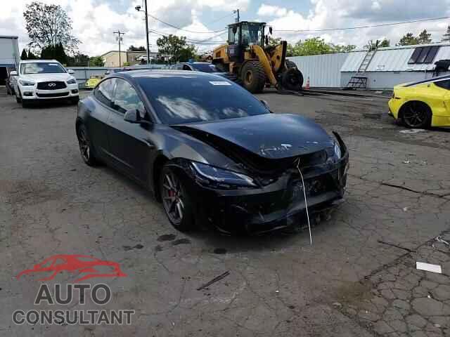 TESLA MODEL 3 2024 - 5YJ3E1ET8RF847077