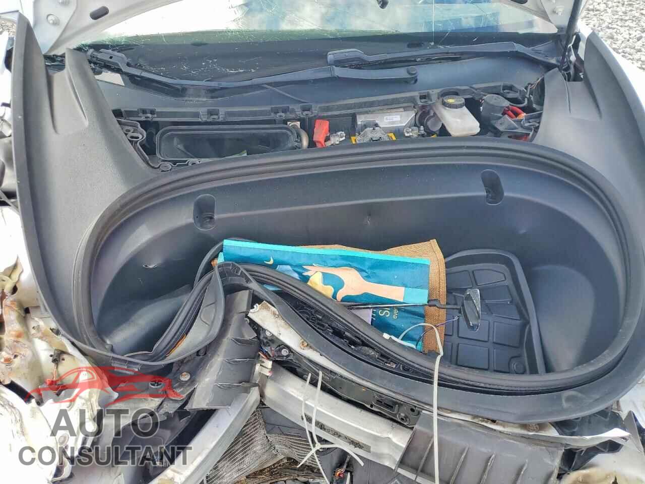 TESLA MODEL 3 2020 - 5YJ3E1EA2LF590990