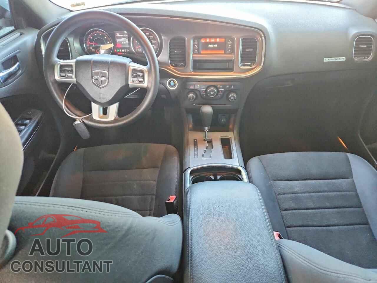 DODGE CHARGER 2011 - 2B3CL3CG2BH586375