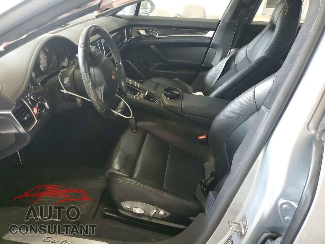 PORSCHE PANAMERA 2016 - WP0BC2A73GL075128