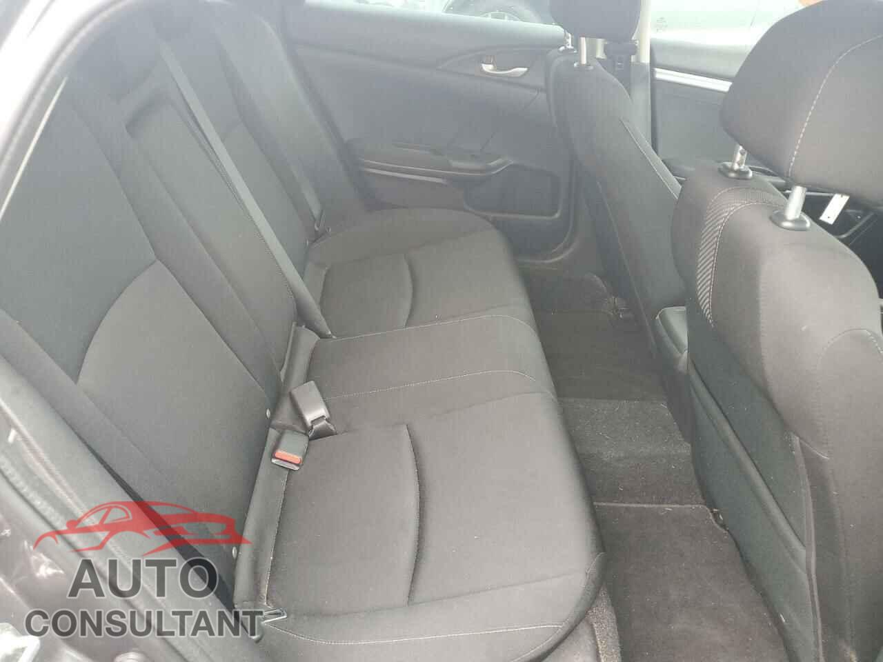 HONDA CIVIC 2018 - 2HGFC2F77JH517165