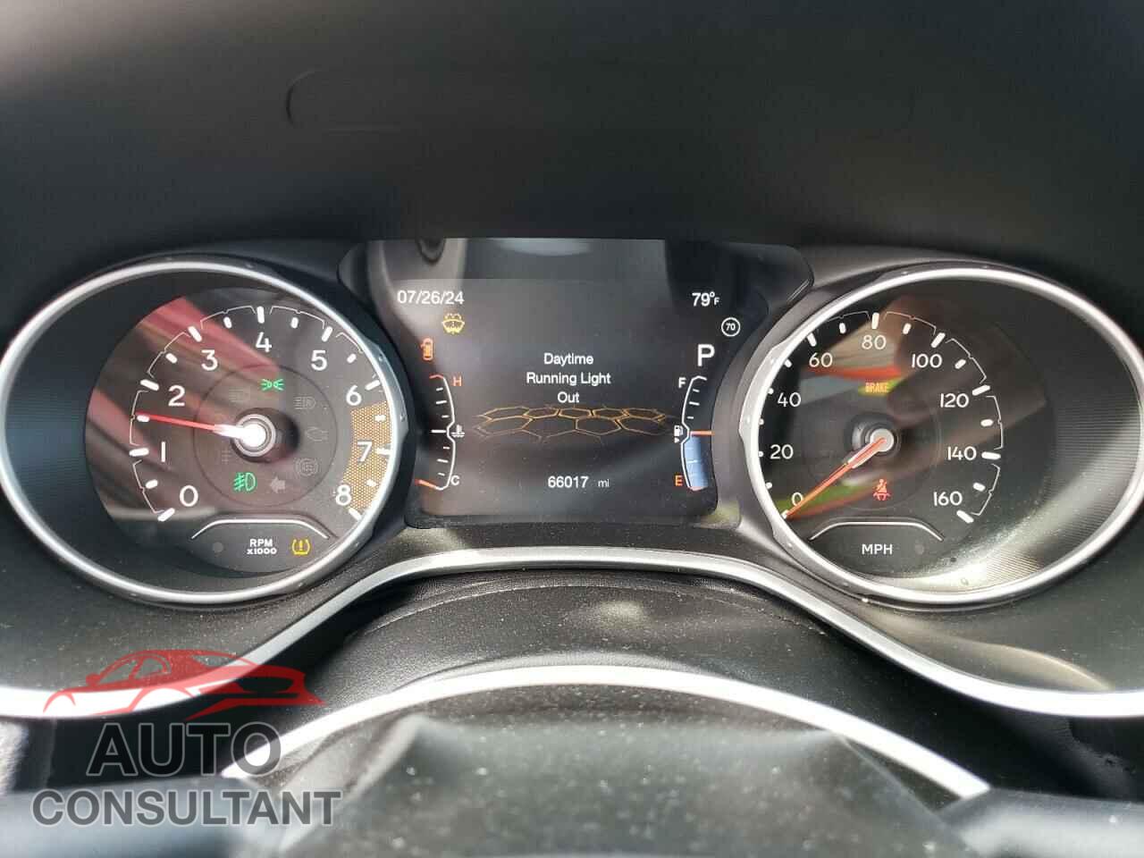 JEEP COMPASS 2020 - 3C4NJDBB6LT229315