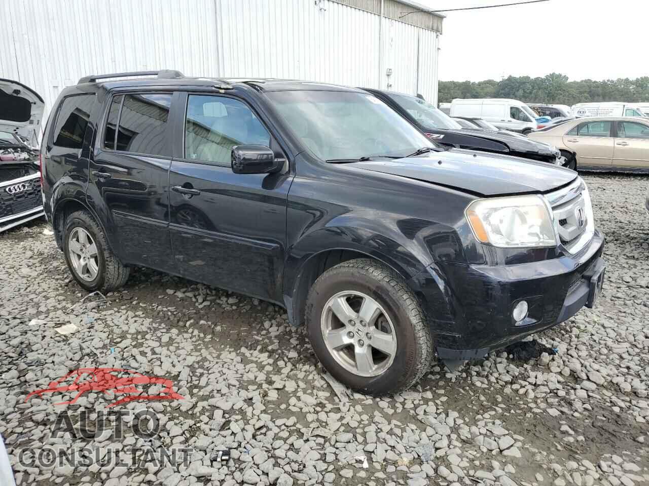 HONDA PILOT 2011 - 5FNYF4H46BB034352