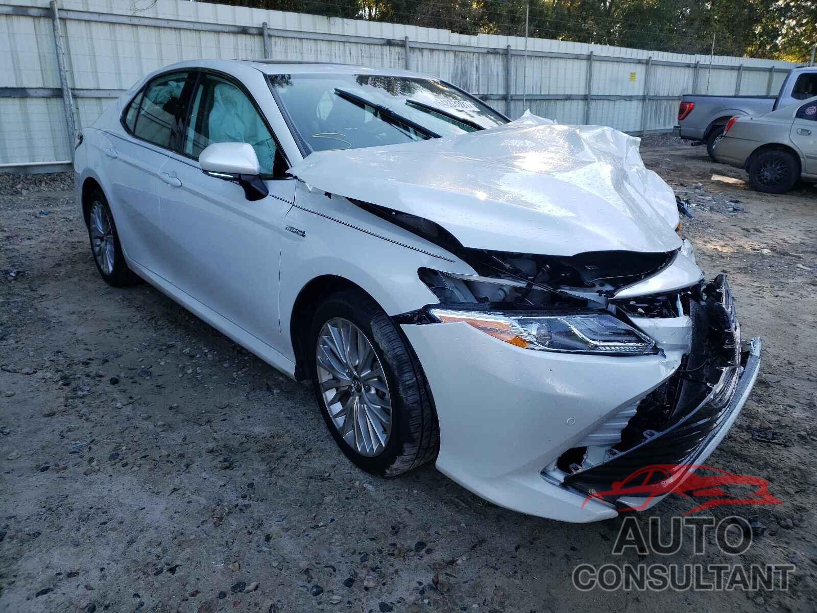 TOYOTA CAMRY 2019 - 4T1B21HK3KU513197