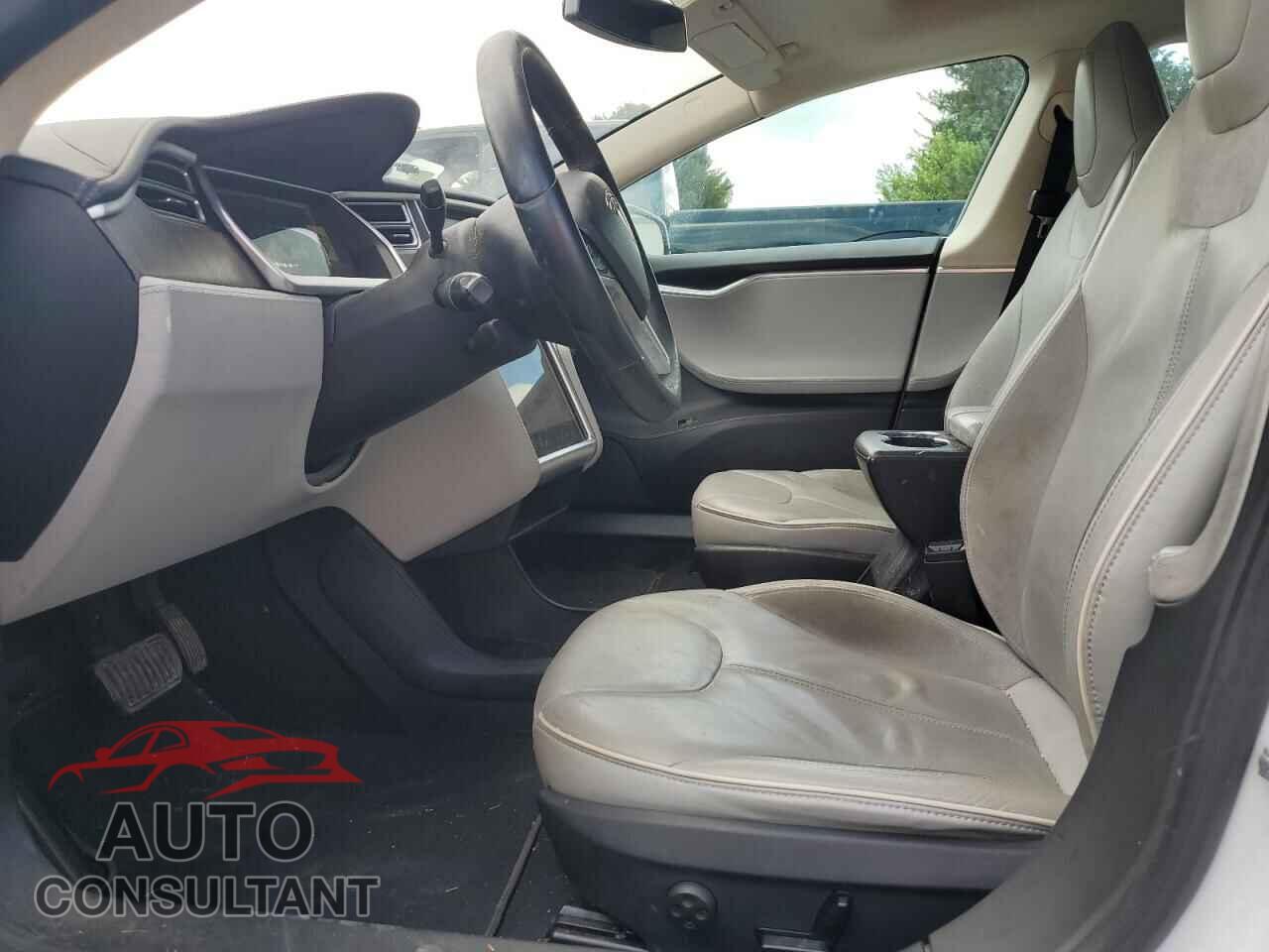 TESLA MODEL S 2013 - 5YJSA1CN6DFP26326