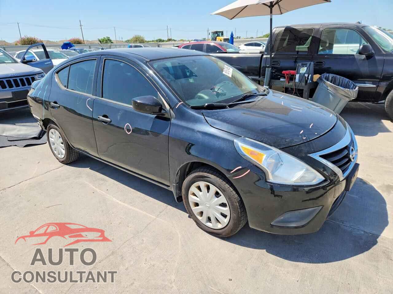 NISSAN VERSA 2019 - 3N1CN7AP3KL834730