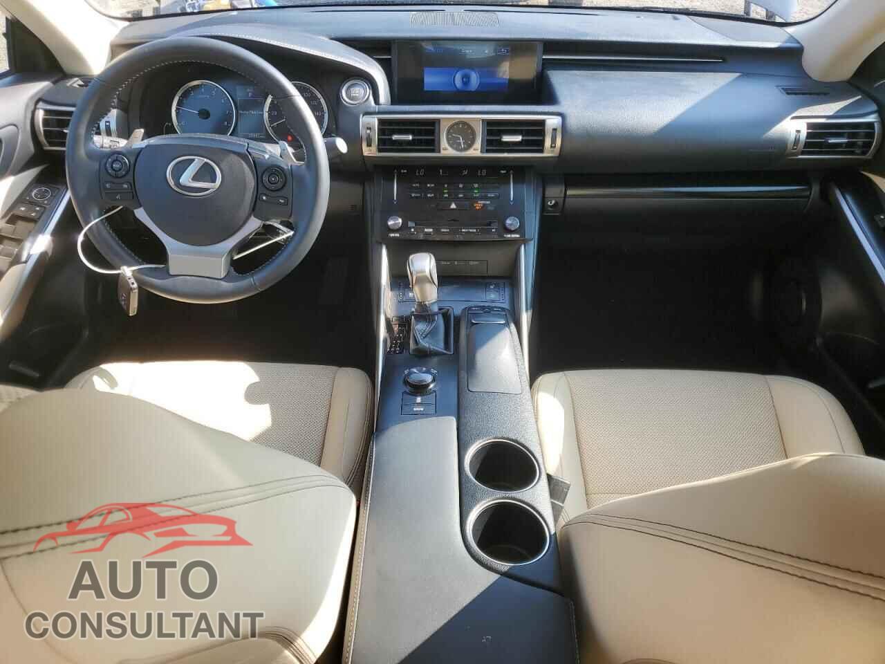 LEXUS IS 2014 - JTHCF1D21E5000952