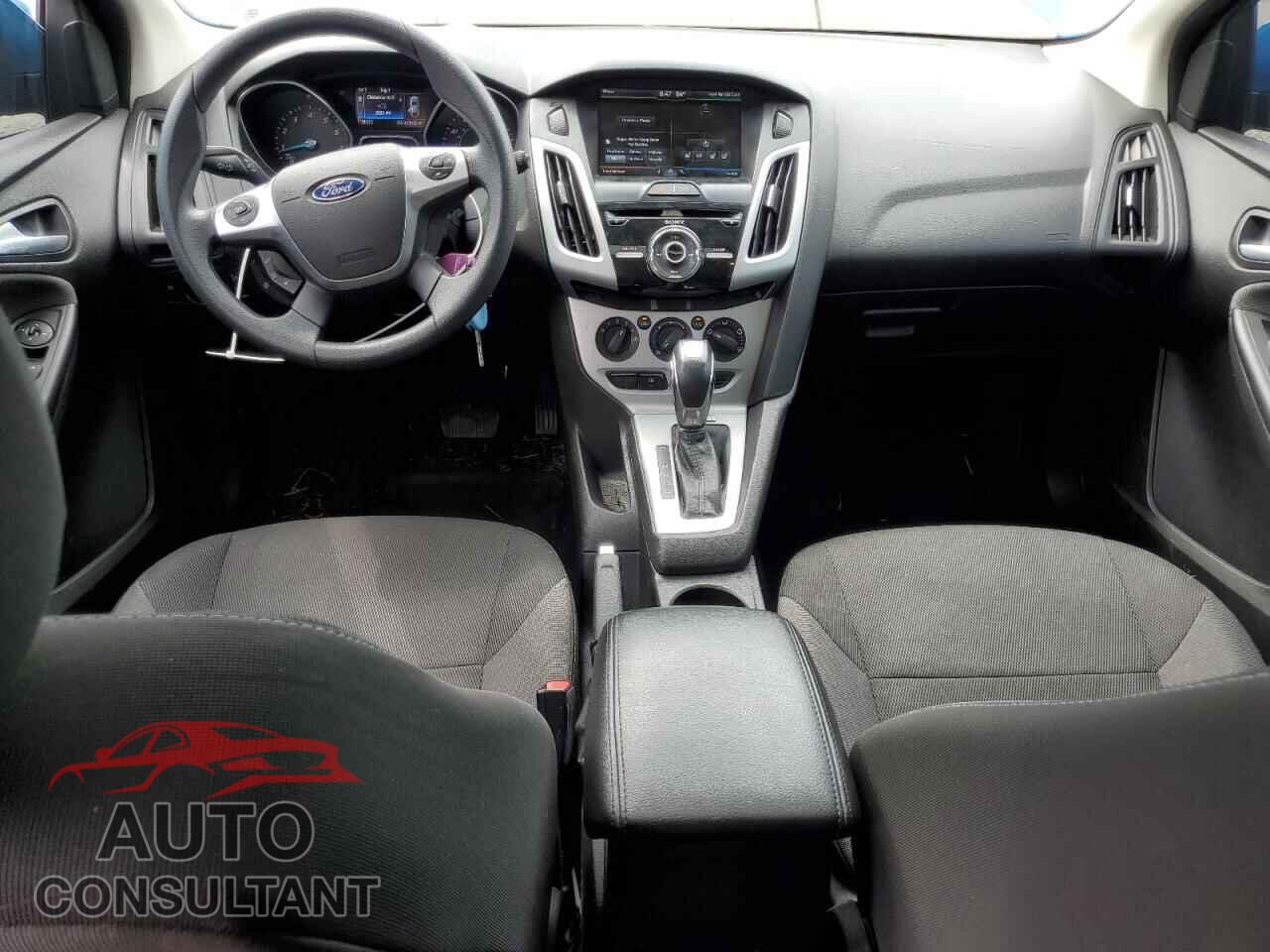 FORD FOCUS 2014 - 1FADP3K25EL248317
