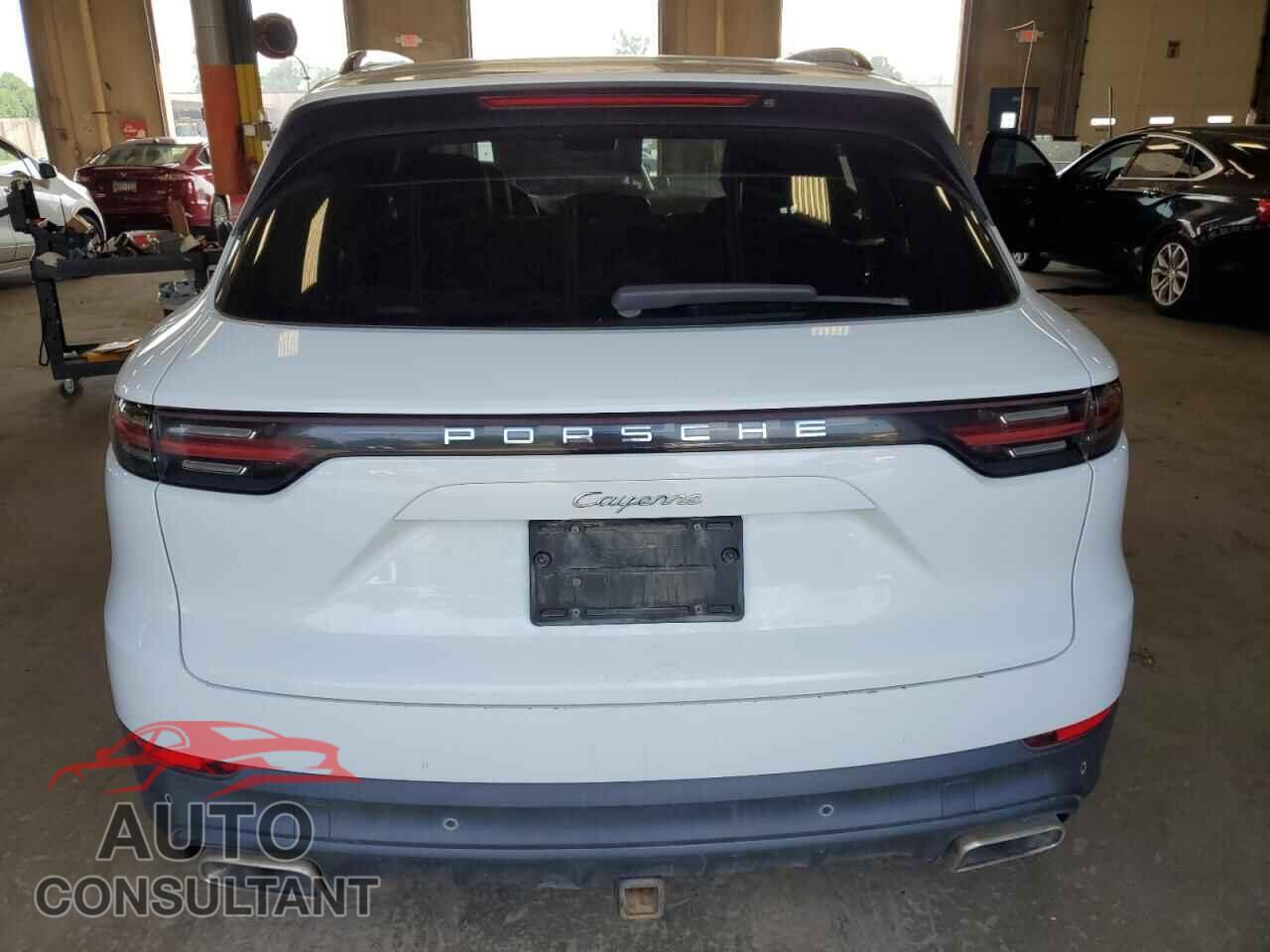 PORSCHE CAYENNE 2019 - WP1AA2AY5KDA17856
