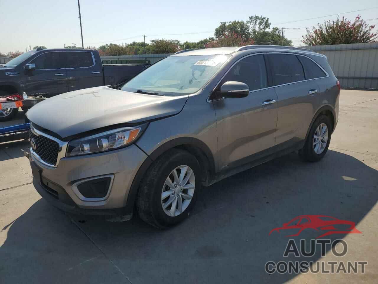 KIA SORENTO 2018 - 5XYPGDA36JG431710