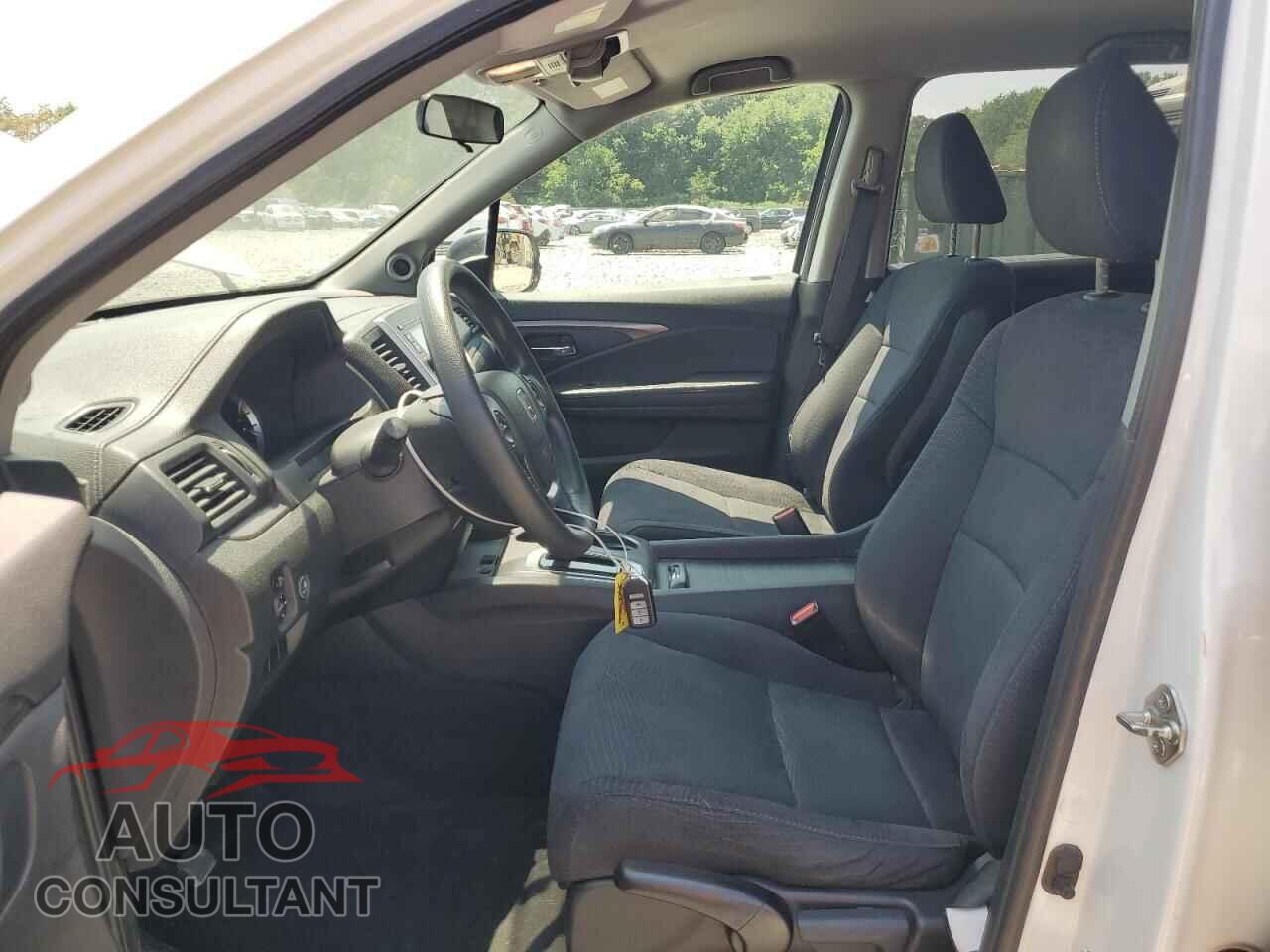 HONDA PILOT 2017 - 5FNYF6H1XHB044666