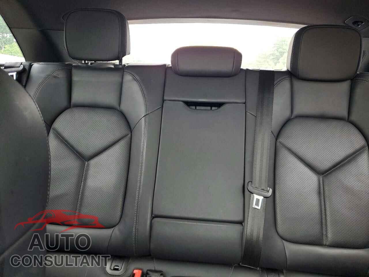 PORSCHE MACAN 2015 - WP1AB2A52FLB57801