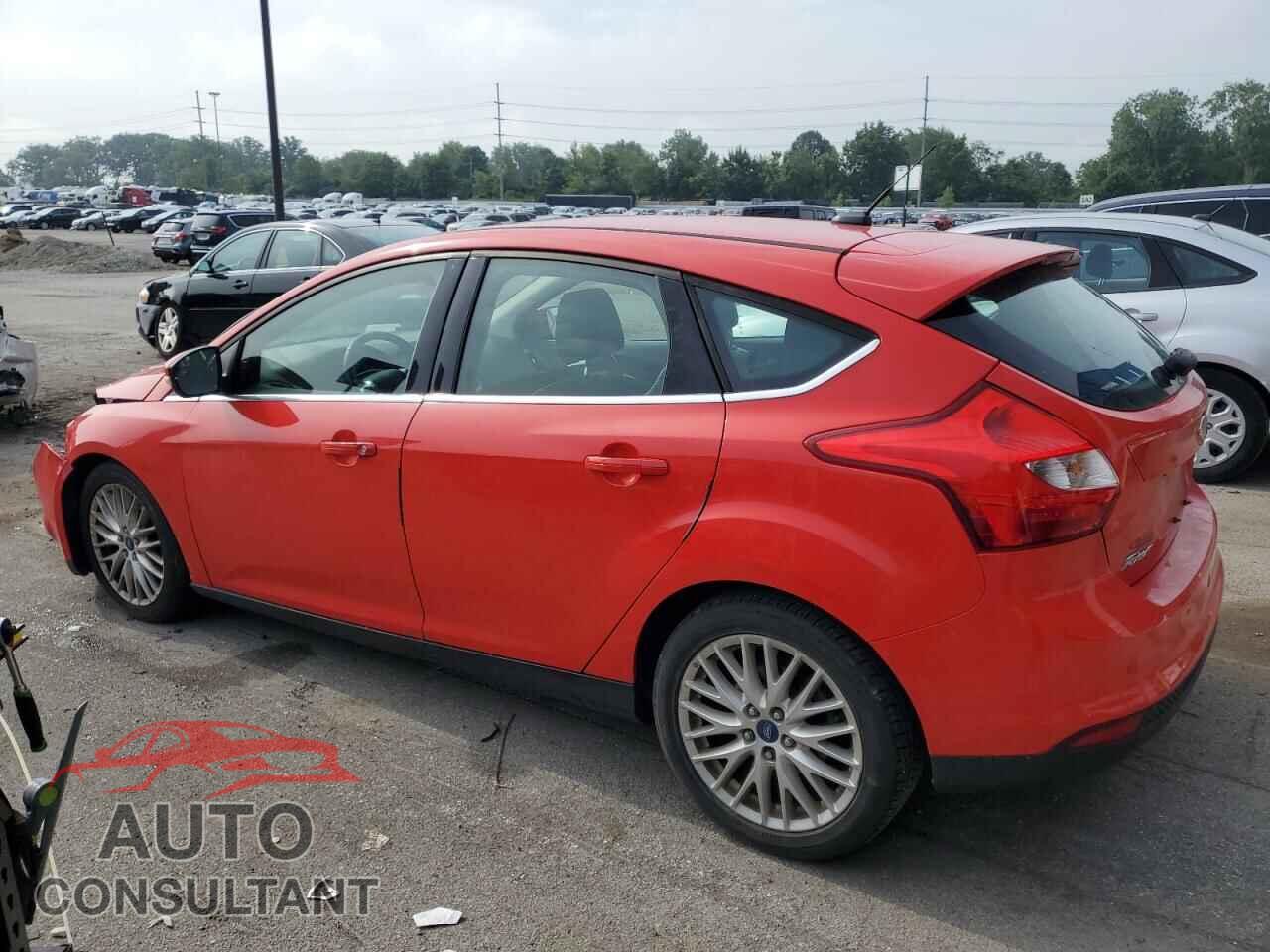 FORD FOCUS 2012 - 1FAHP3M24CL338960