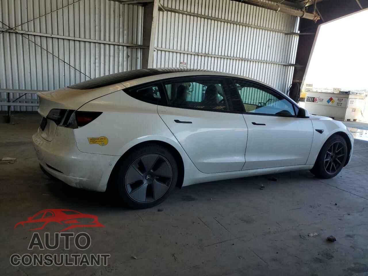 TESLA MODEL 3 2021 - 5YJ3E1EA2MF023549