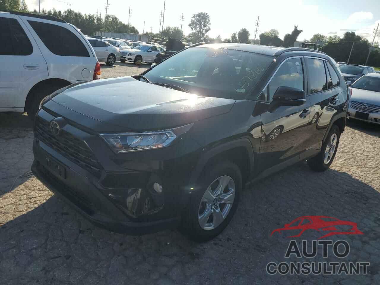 TOYOTA RAV4 2021 - 2T3W1RFV3MC101566