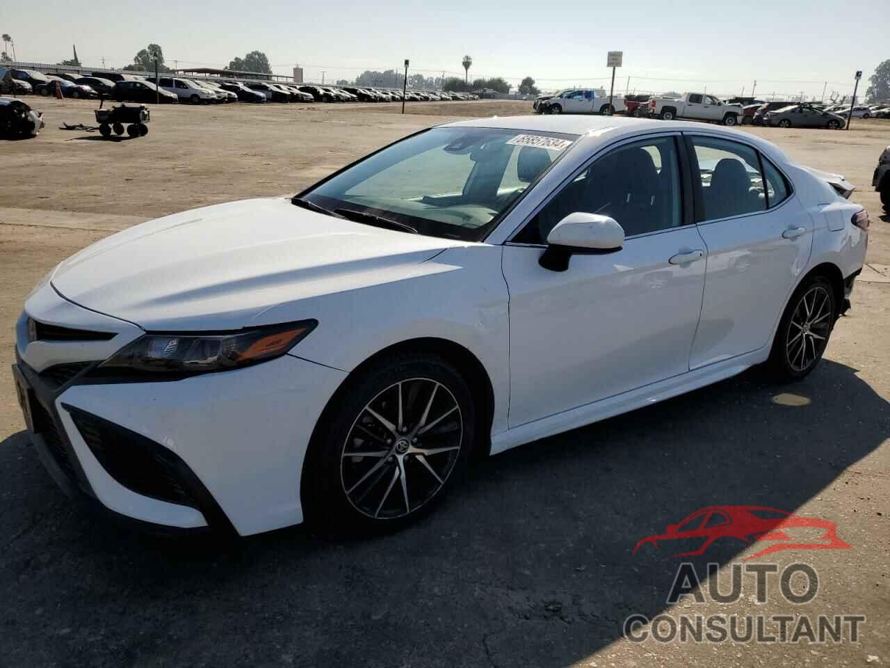 TOYOTA CAMRY 2021 - 4T1G11AK7MU562750