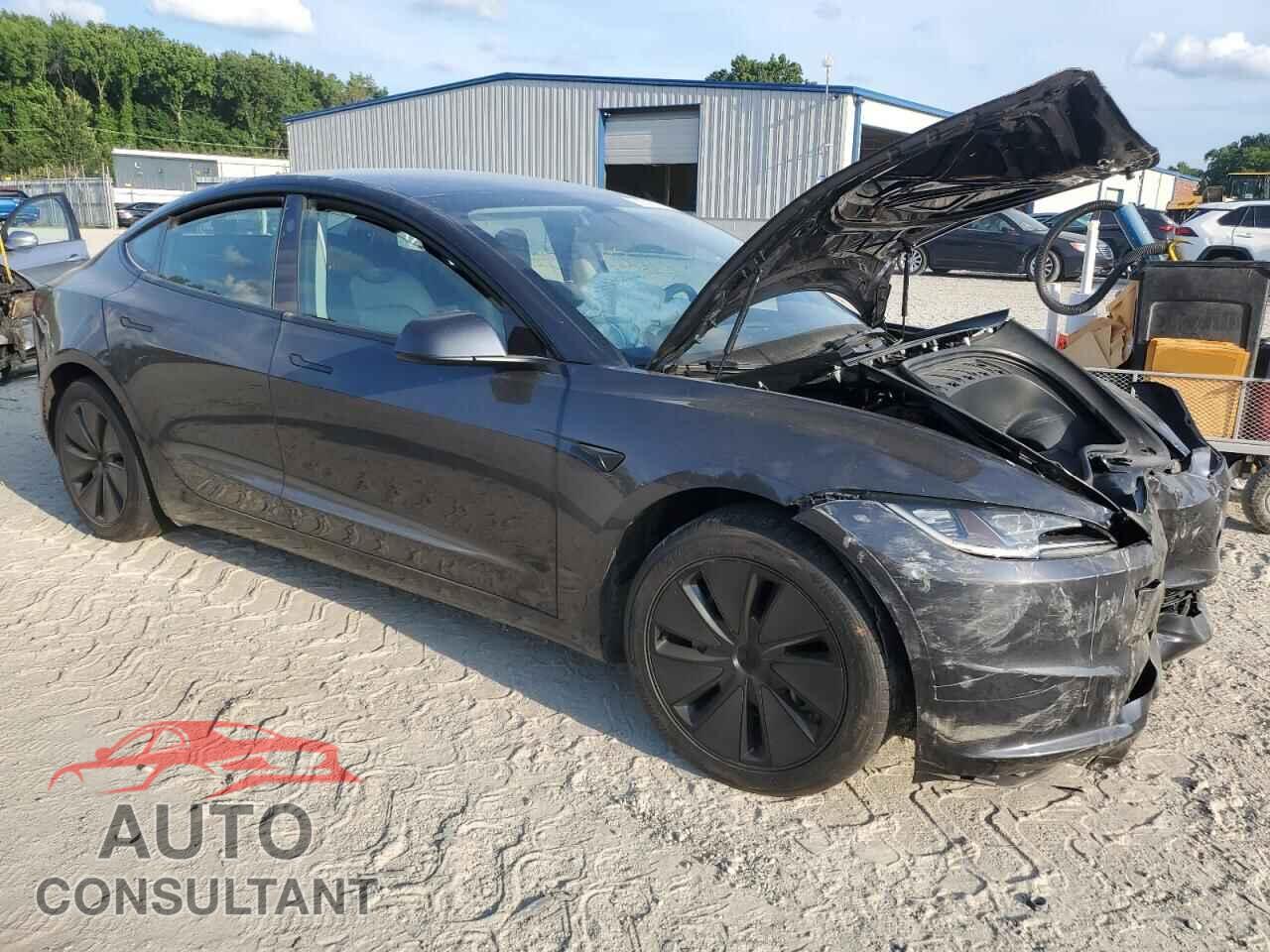 TESLA MODEL 3 2024 - 5YJ3E1EA7RF737717