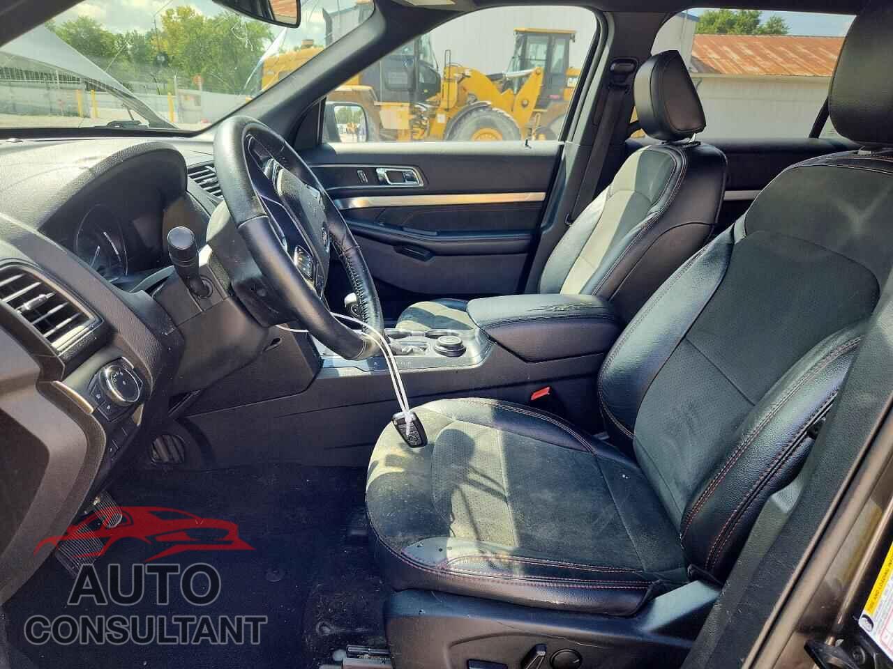 FORD EXPLORER 2019 - 1FM5K8D80KGA86026