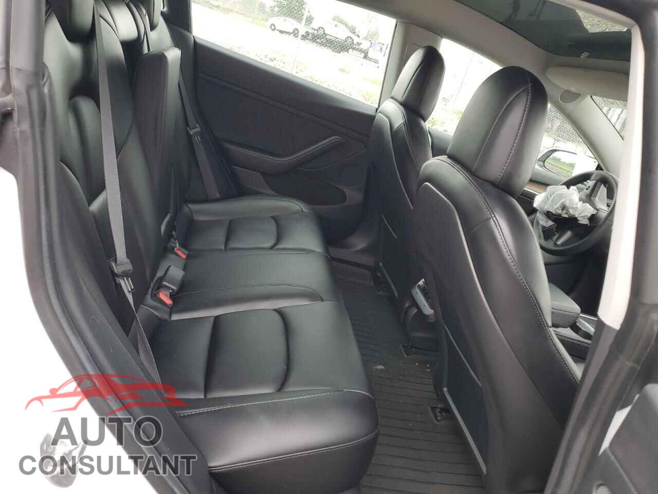 TESLA MODEL 3 2021 - 5YJ3E1EB2MF079855
