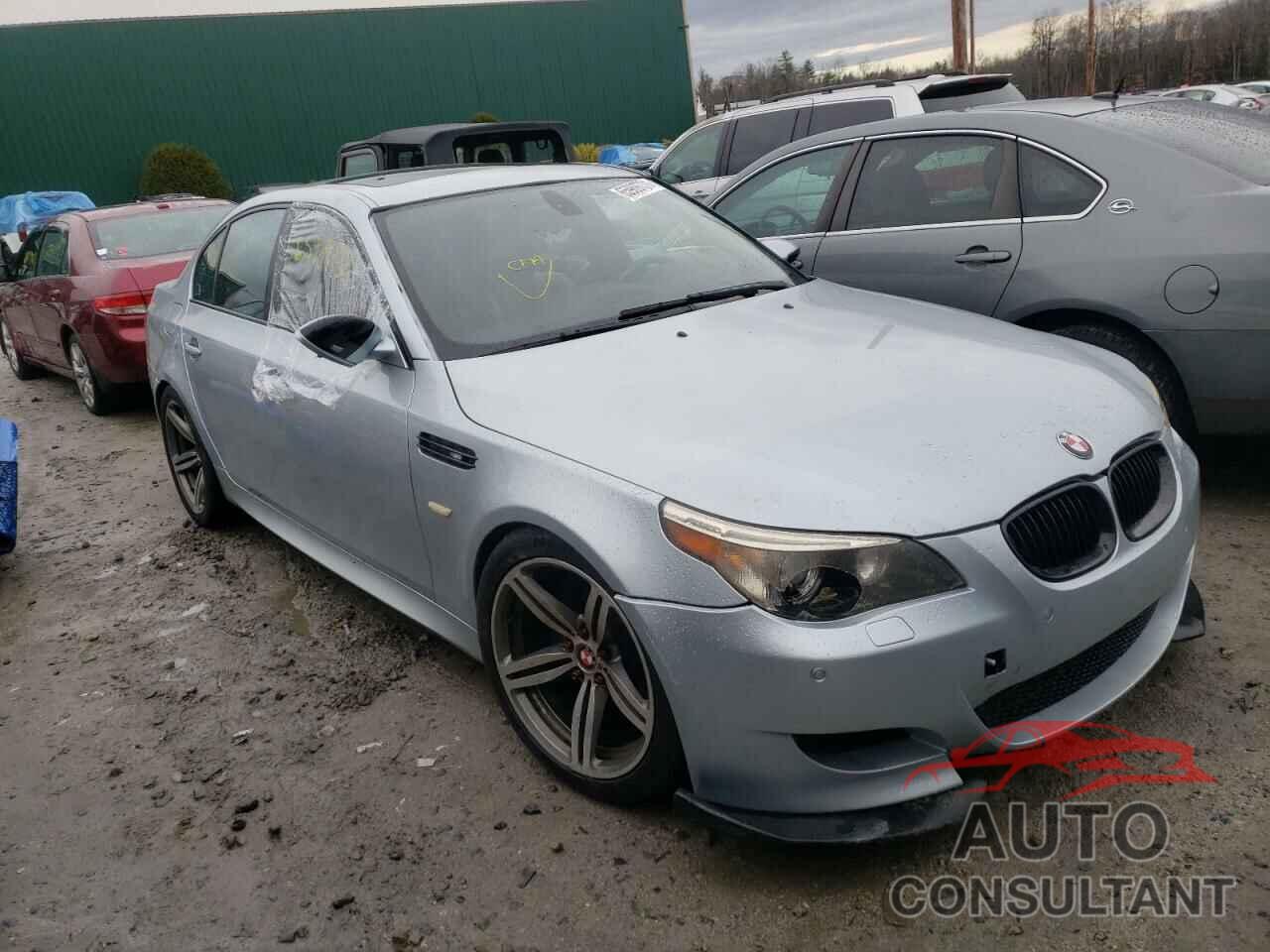 BMW M5 2006 - WBSNB93576B582342