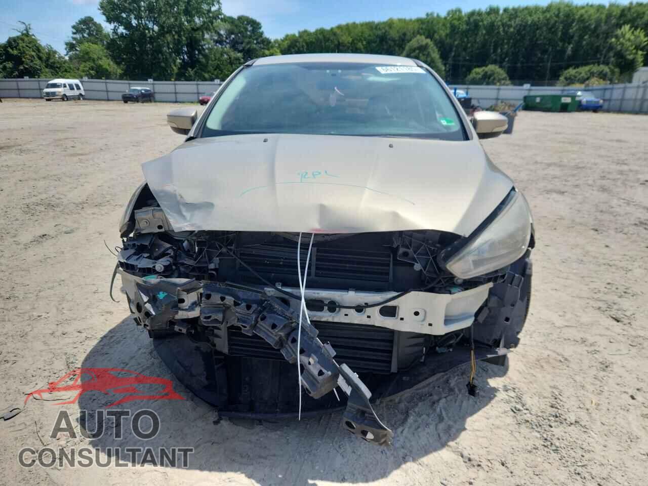 FORD FOCUS 2016 - 1FADP3F24GL201499