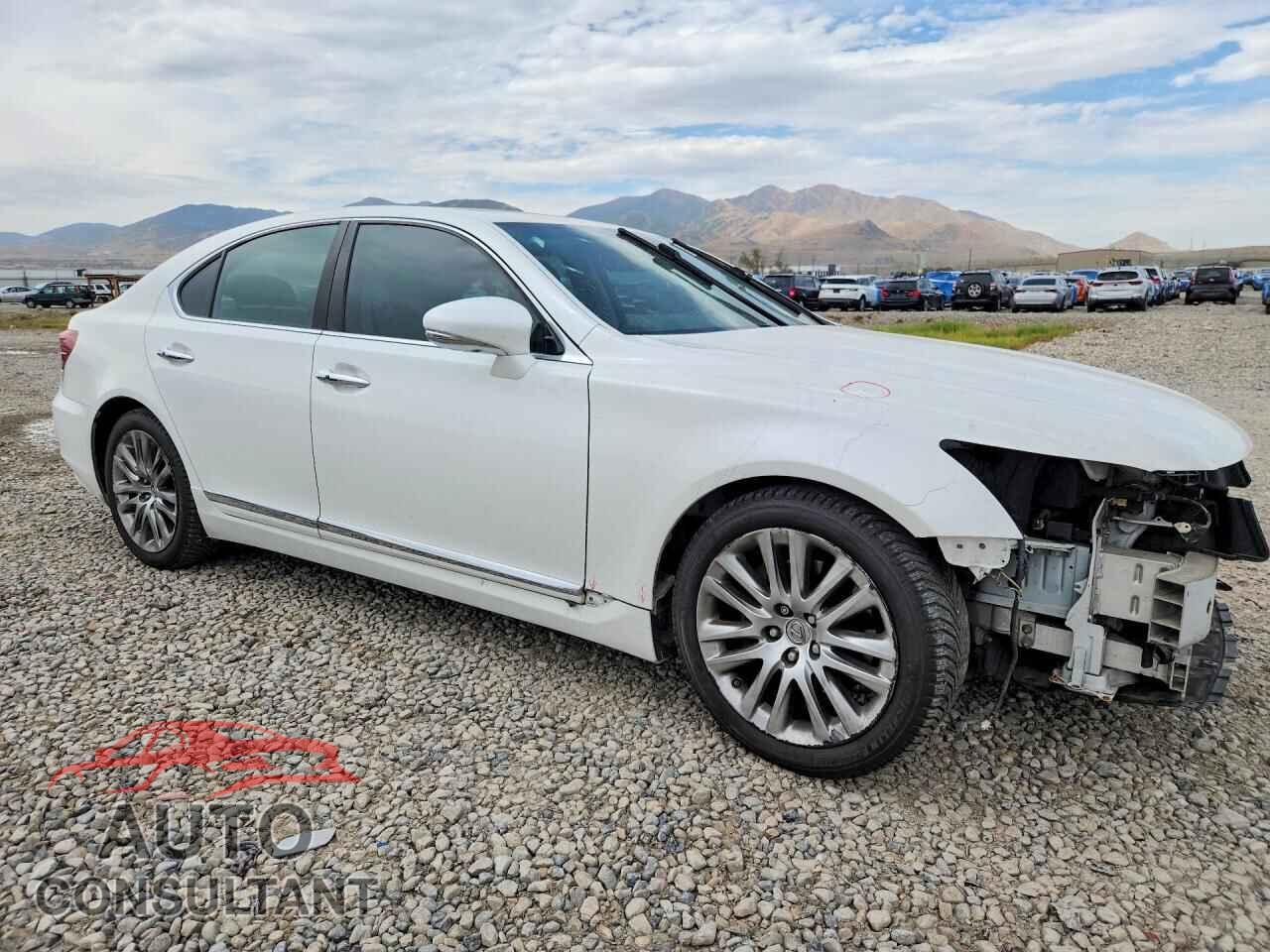 LEXUS LS460 2013 - JTHBL5EF3D5118643