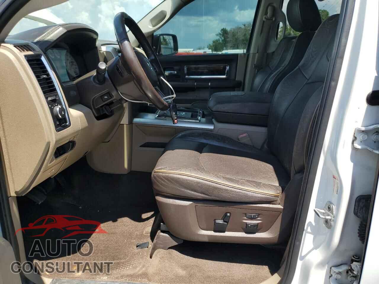 DODGE RAM 1500 2012 - 1C6RD7PT6CS131776
