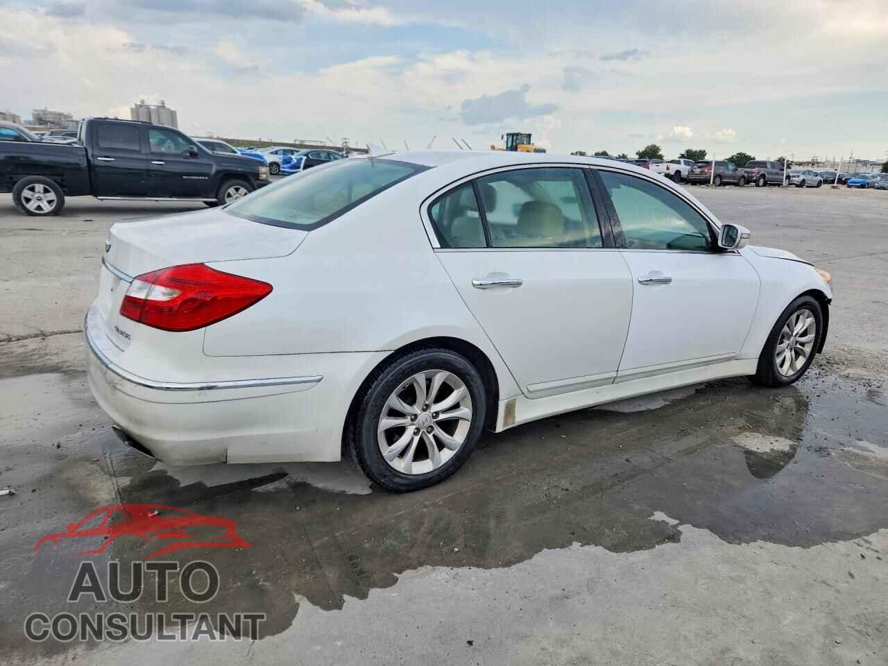 HYUNDAI GENESIS 2012 - KMHGC4DD4CU167089