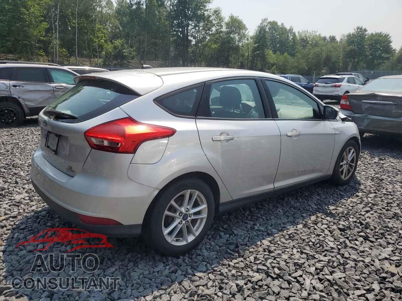 FORD FOCUS 2015 - 1FADP3K29FL222899