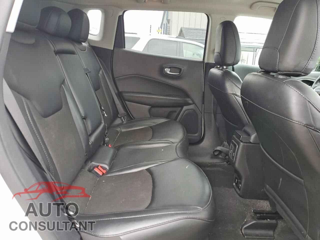 JEEP COMPASS 2020 - 3C4NJDBB7LT173370