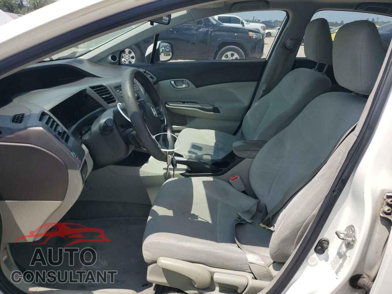 HONDA CIVIC 2012 - 2HGFB2F83CH528386